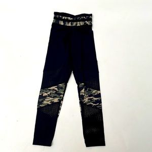 Margarita supplex size 1 made in Israel black and camouflage workout pants